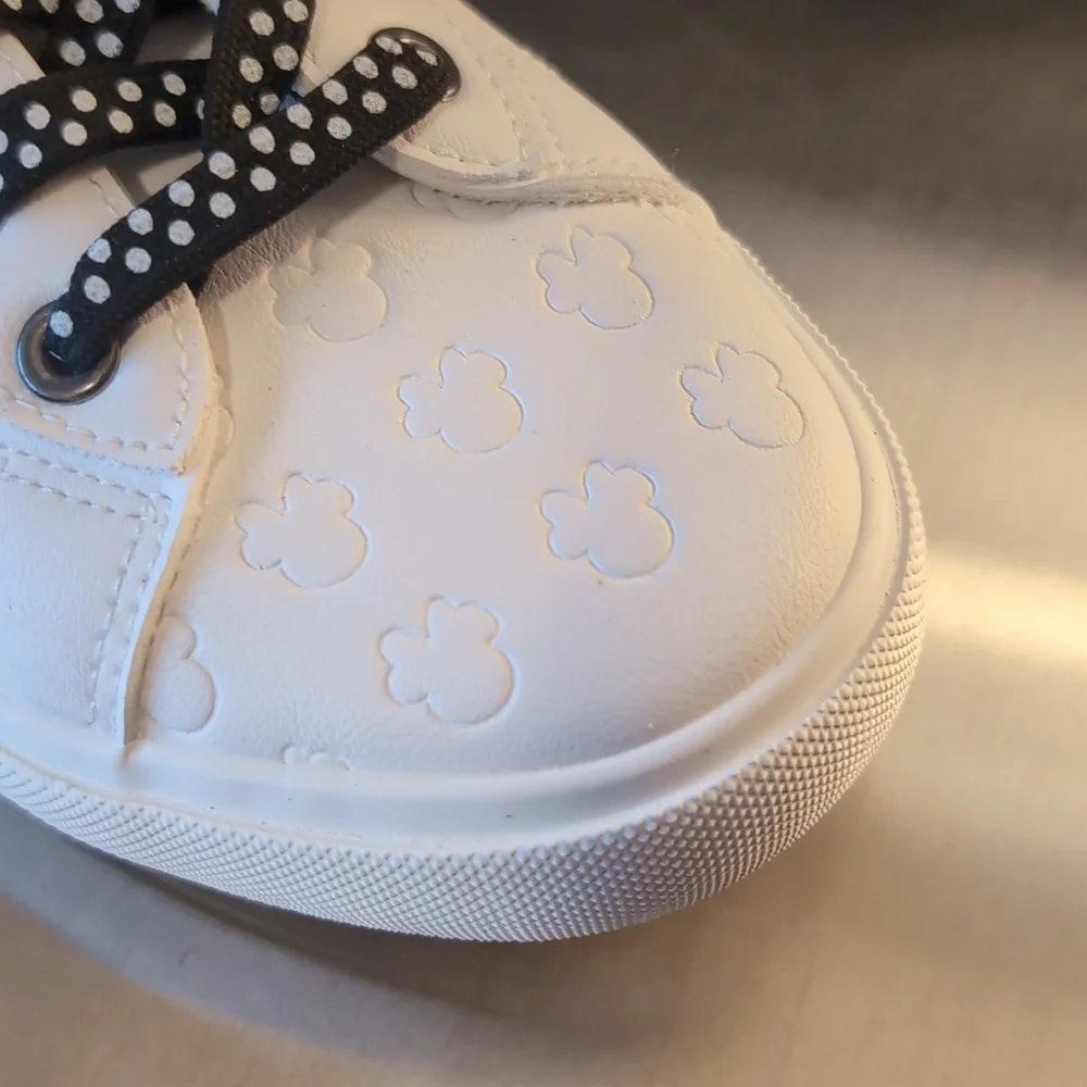Disney Minnie Mouse White Sneakers with Black and Red Accents - Picture 3 of 6